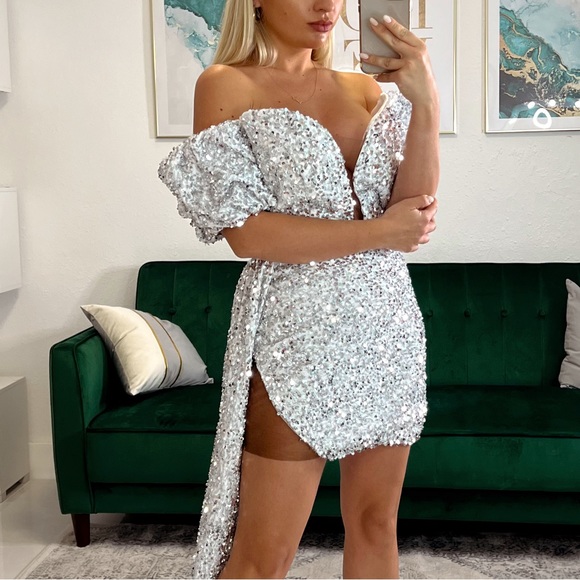 Sheer Illusion Corset Style Short Sequin Mini Dress With Side Train - Picture 4 of 13